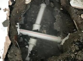 防城港市阳台漏水维修公司为您分享楼上楼下漏水怎么处理